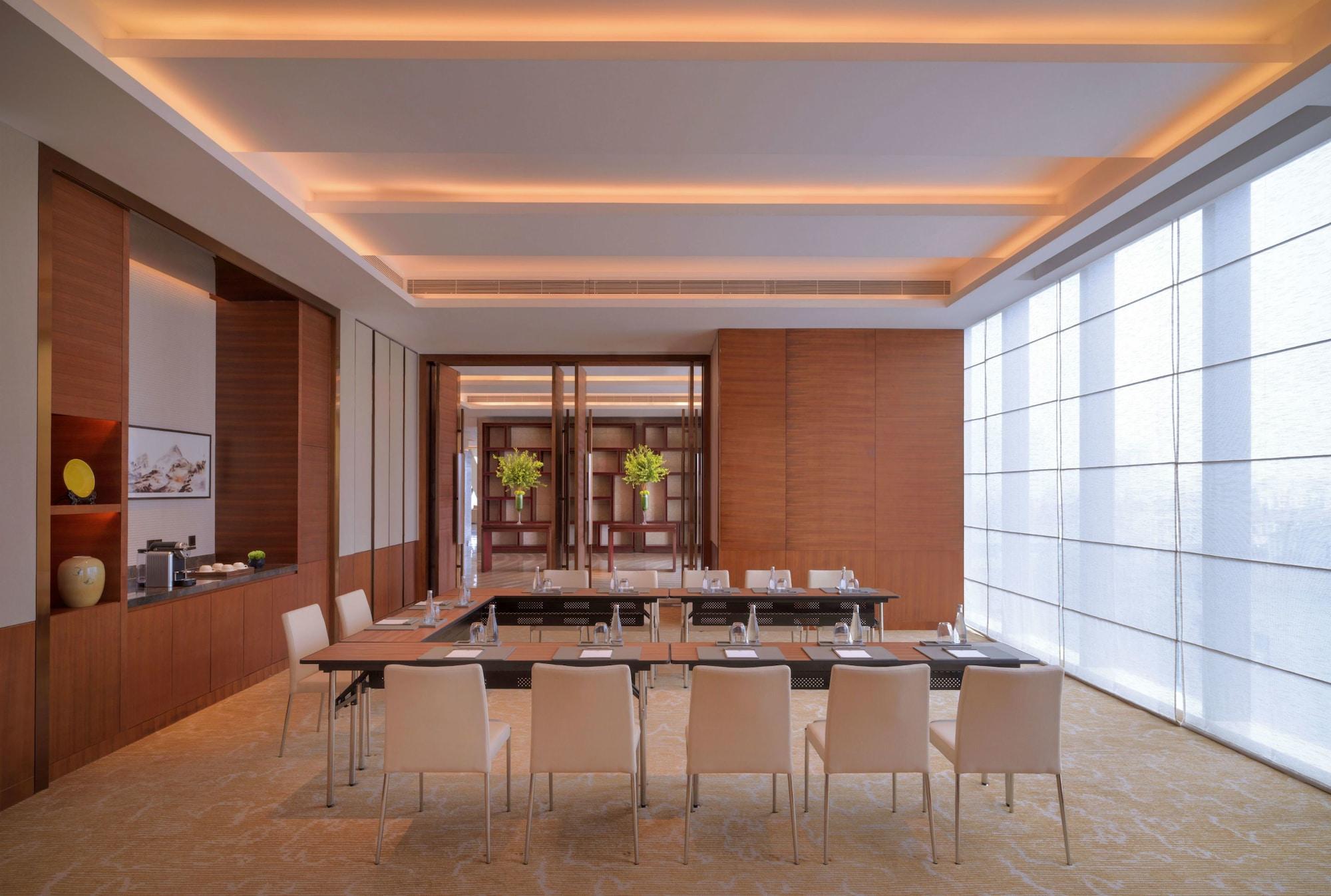 Готель Hyatt Regency Zhenjiang Чженьцзян Екстер'єр фото