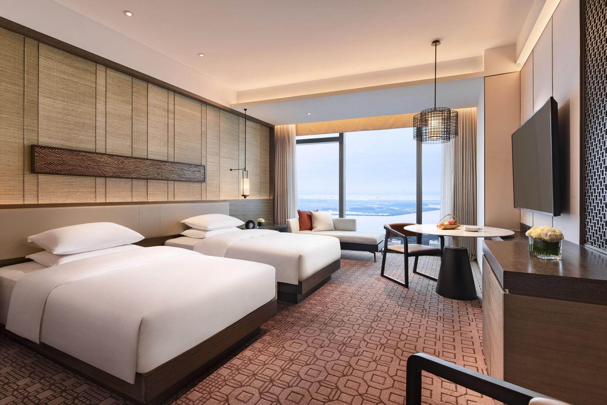 Готель Hyatt Regency Zhenjiang Чженьцзян Екстер'єр фото