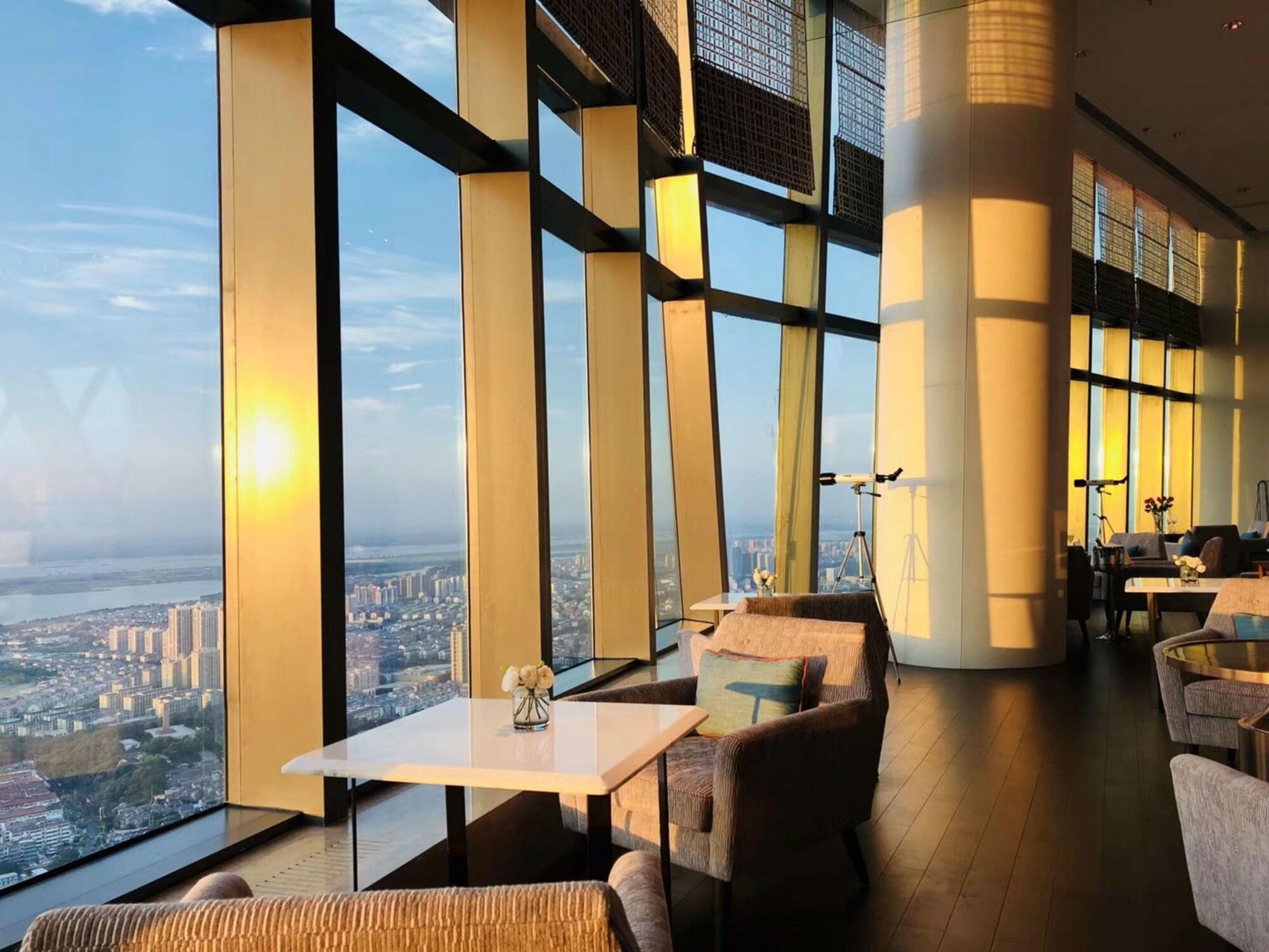 Готель Hyatt Regency Zhenjiang Чженьцзян Екстер'єр фото