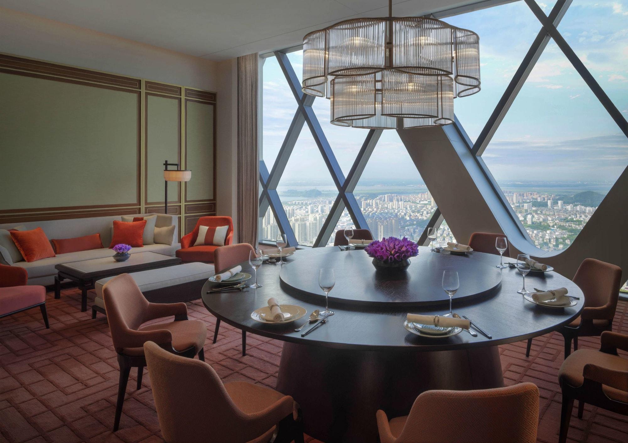 Готель Hyatt Regency Zhenjiang Чженьцзян Екстер'єр фото